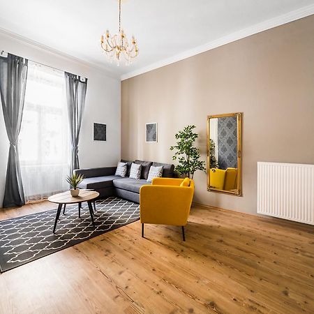 Nyar 3 Bedroom Centre Entire Home Будапешт Экстерьер фото
